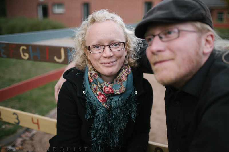 Porträtt på ett par. Engagement session, en förlovningsfotografering, tillsammans med porträttfotograf Tove Lundquist, Malmö