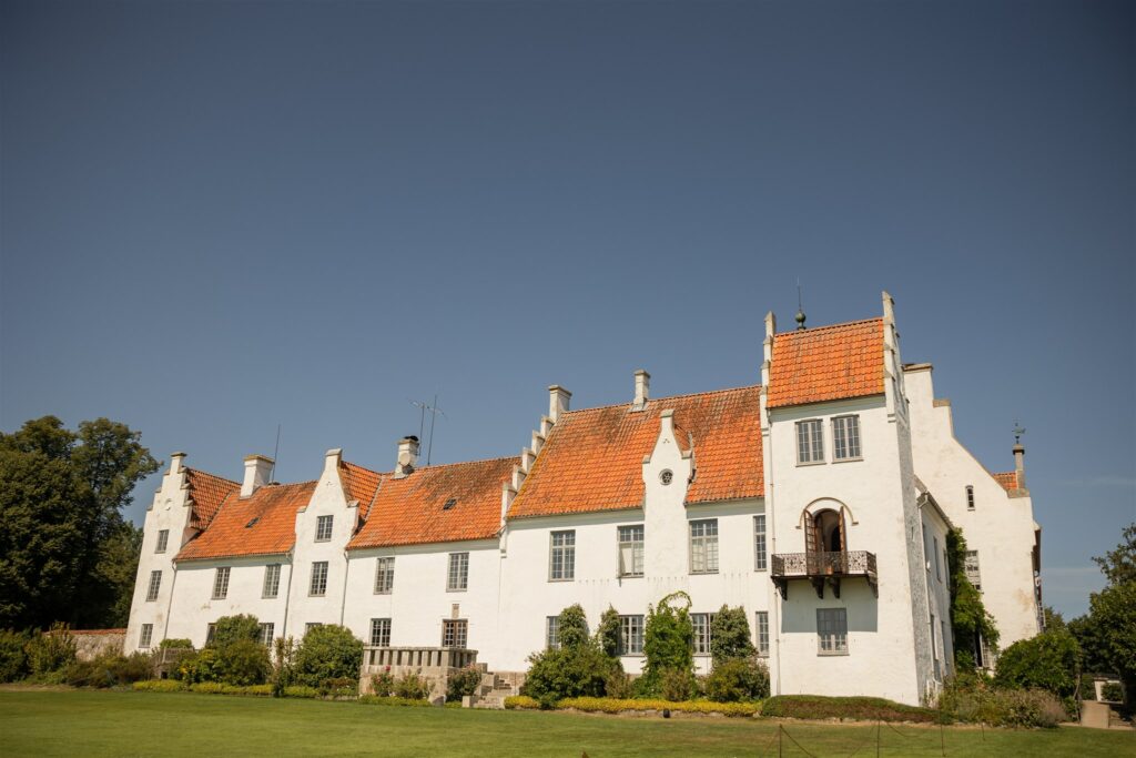 Bröllop på Bosjökloster slott i Höör, Skåne