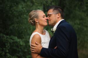 Maria och Björn, rustikt bröllop i Mönsterås